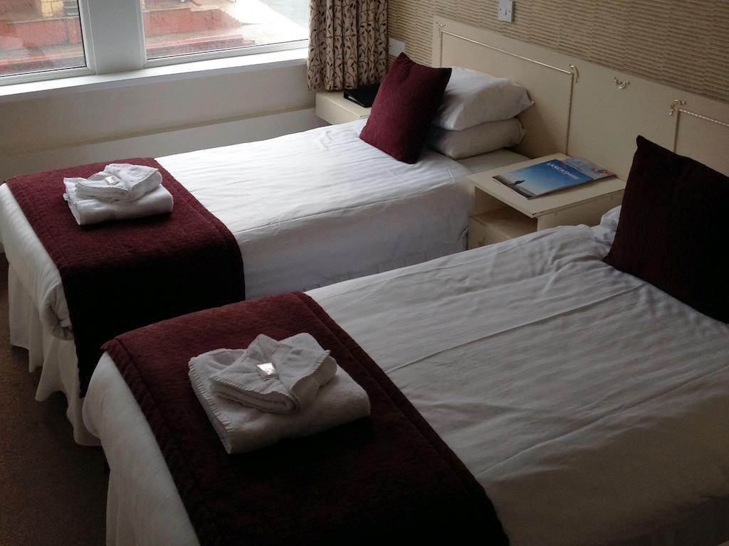 Elgin Hotel Blackpool Værelse billede